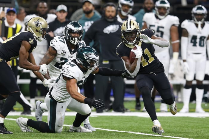 New Orleans Saints running back Alvin Kamara (41) runs against the Philadelphia Eagles. Mandatory Credit: Chuck Cook-USA TODAY Sports